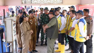 Wali kota Semarang, Agustina Wilujeng Prioritaskan Pemenuhan Kebutuhan Warga Terdampak Banjir dan Pengoptimalan Pompa