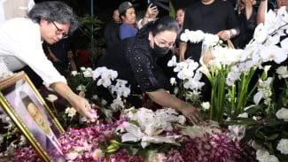 Pemkot dan Warga Kota Semarang Berduka Atas Wafatnya V. Djoko Riyanto Suami Wali kota Semarang