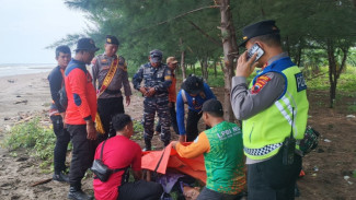 Dua Orang Tenggelam di Sungai Pantai Indah Kemangi Kendal
