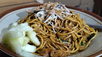 Jelajah Pilihan Bakmi Jawa Enak di Sekitar Kampus Undip Semarang