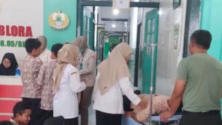 198 Siswa di Blora Dilarikan ke Rumah Sakit, Diduga Keracunan Menu MBG