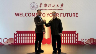Rektor Udinus Terbang ke China, Jajaki Kerja Sama di Empat Instansi Sekaligus