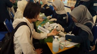 Penumpang Bandara Ahmad Yani Nikmati Layanan Kesehatan Gratis