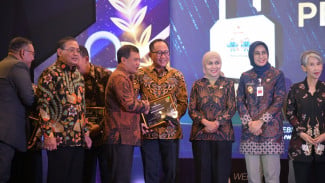 Kota Semarang Raih Penghargaan Kategori Informatif Badan Publik Kabupaten/Kota di Jawa Tengah