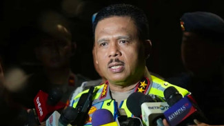Polisi Larang Truk Besar Sumbu Tiga Lewat Tol Selama Nataru