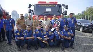 Pemkot Semarang Terima Hibah Armada Pemadam Kebakaran dari Pemprov DKI Jakarta