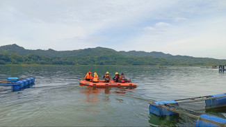 Nelayan Tenggelam Saat Kejar Perahu yang Hanyut di Waduk Wadaslintang Wonosobo