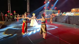 Keindahan Tarian Sendratari Babad Fort Willem I Pukau Ribuan Pengunjung