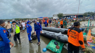 Dua Nelayan Pati Hanyut di Laut Jawa