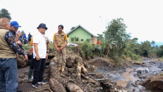 Gubernur Ahmad Luthfi Minta Percepat Pemulihan Pascabencana Banjir Longsor di Pemalang