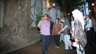 Wagub DKI Jakarta Rano Karno Kunjungi Kota Lama Semarang