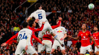 Profil Pascal Struijk, Pemain Keturunan Indonesia yang Ikut Tumbangkan Manchester United