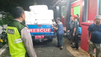 Korban Banjir di Mangkang dan Ngaliyan Menerima Bantuan dan Santunan