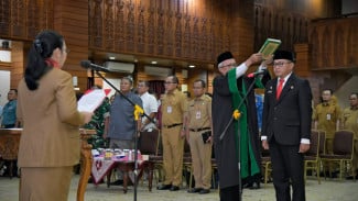 Wali Kota Agustina Resmi Lantik Handi Priyanto Sebagai Sekda Kota Semarang