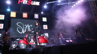 Konser Berani Kita Beda Tour HS Hey Slank Obati Kerinduan Slankers di Purwokerto