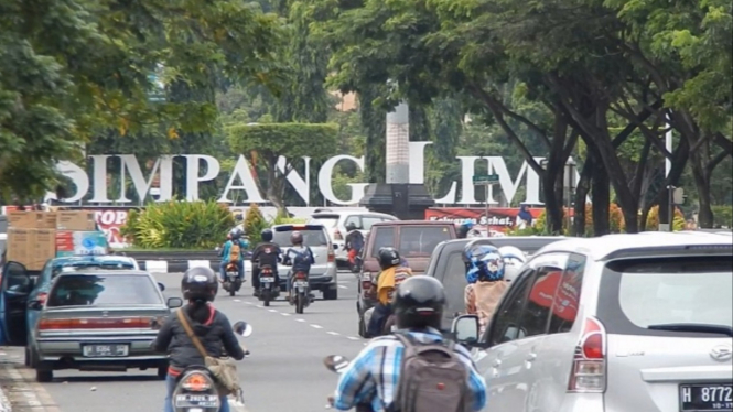 Suasana Kota Semarang Jawa Tengah.