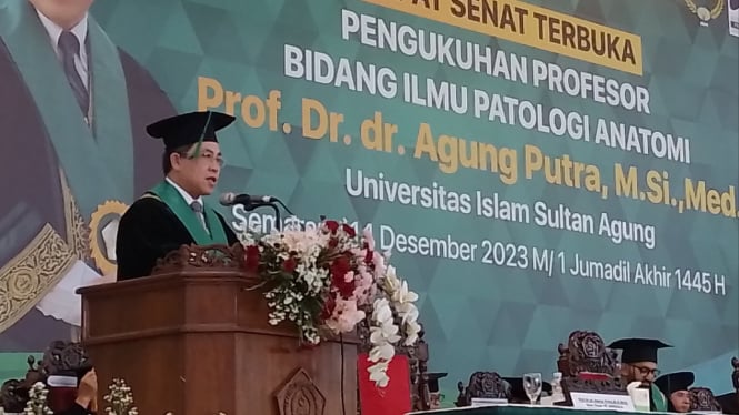 Prof. Dr. dr. Agung Putra M.Med