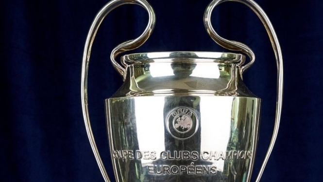 Thropy UEFA Champione League.