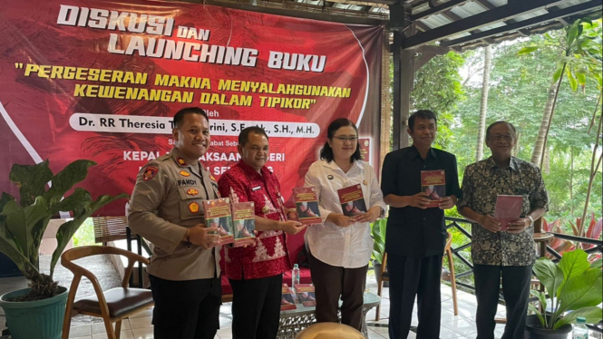 Peluncuran Buku Oleh Kajari Kab. Semarang