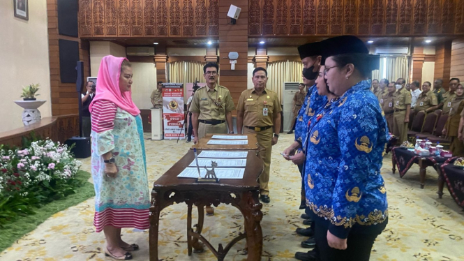 Walikota Semarang lantik ASN dan pejabat baru.