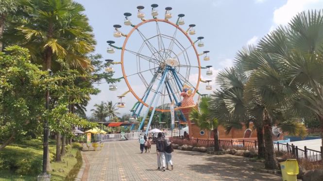Wisata Saloka Theme Park.