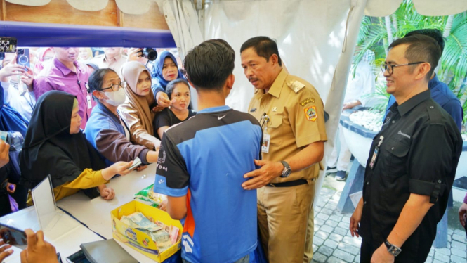 Gerakan Pangan Murah yang digelar di Semarang.