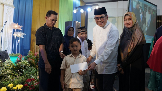 Berkah Ramadhan Direksi PTPN I Beri santunan ke Anak Yatim