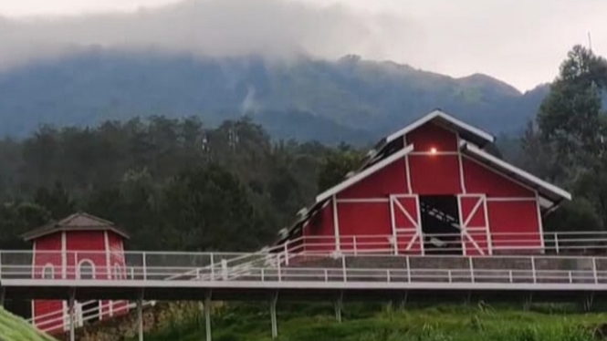 Switzerland van Java di Umbul Sidomukti Semarang.