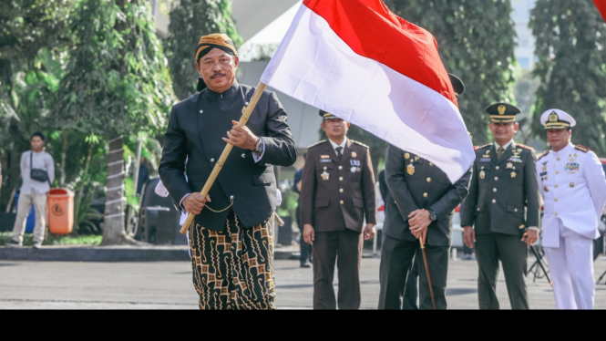 Pj Gubernur Jateng Nana Sudjana saat Hari Lahir Pancasila.