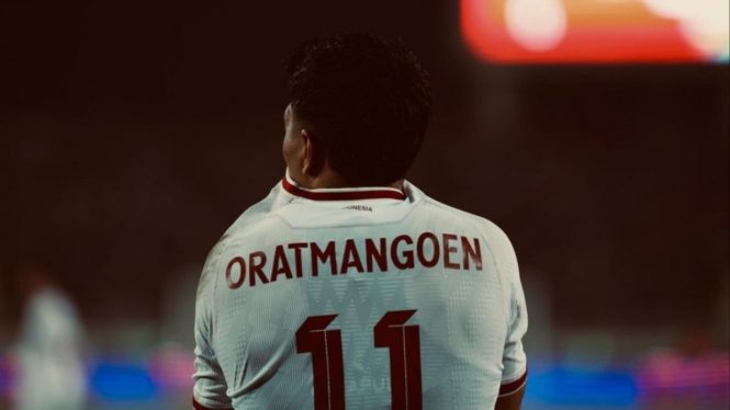 Pemain Timnas Indonesia Ragnar Oratmangoen.