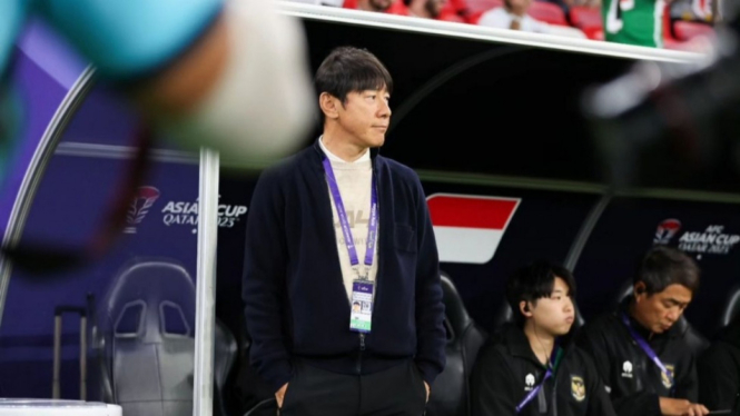 Coach Shin Tae-yong.