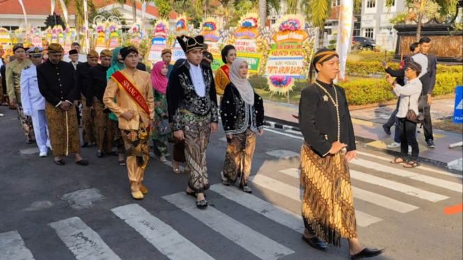 Bupati Kendal Dico Ganinduto saat proses Hari Jadi Kabupaten Kendal.