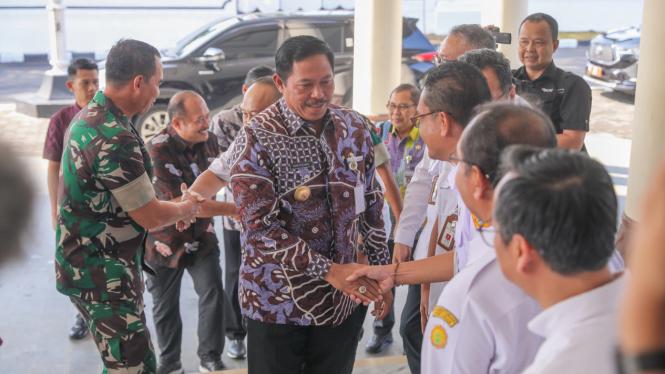 Nana Sudjana saat dalam Rakor Penambahan Areal Tanam