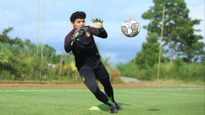 Kiper PSIS dan Timnas Indonesia Adi Satryo.