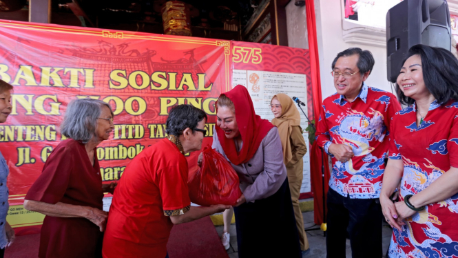 Bakti sosial di Klenteng Tay Kek Sie Semarang