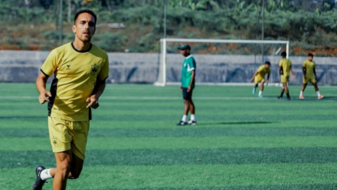 Pemain PSIS latihan jelang laga Liga 1.