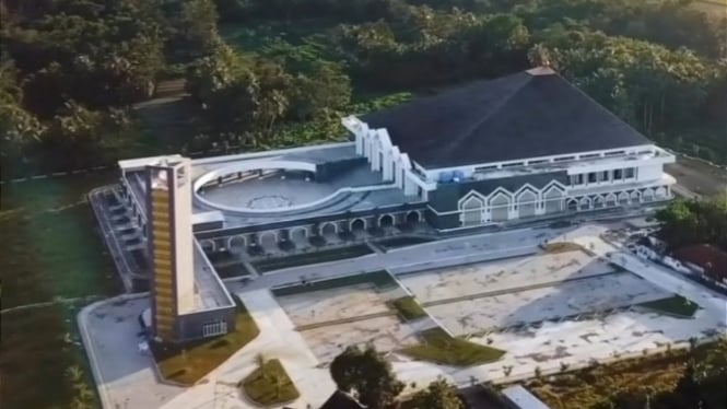 Masjid Agung Jawa Tengah Magelang.