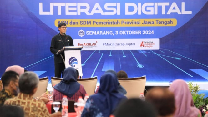 Sekda Jateng Sumarno buka literasi digital untuk ASN