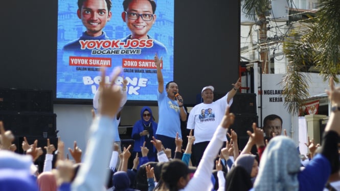 Paslon Yoyok-Joss saat berkampanye di Pilwalkot Semarang.