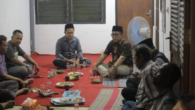 Cawalkot Semarang Iswar Aminuddin bertemu warga Jomblang.