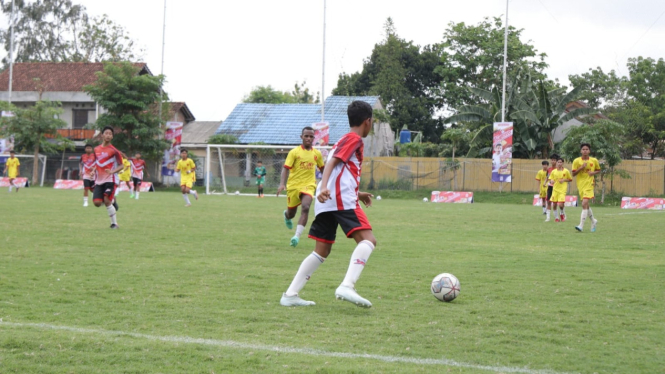 Gelaran Sejuta Bola Superco Untuk Indonesia.