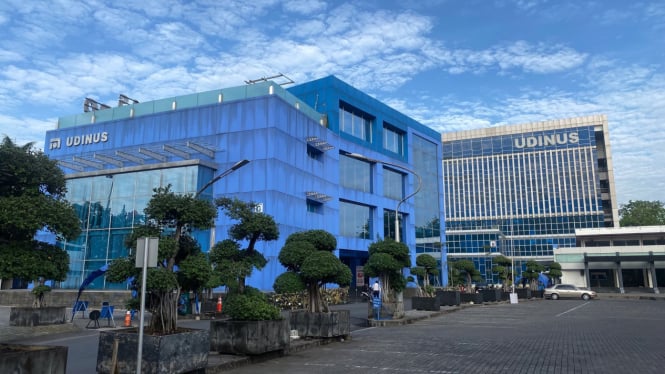 Kampus Universitas Dian Nuswantoro (Udinus).