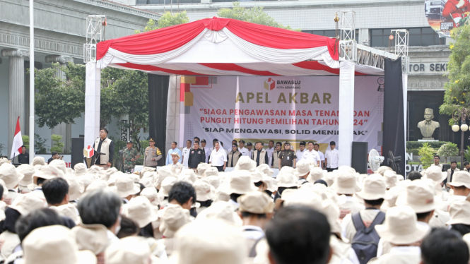 Apel Akbar Pengawas Pilwalkot Semarang.