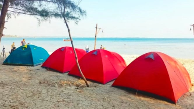 Pantai Pulau Panjang Jepara.