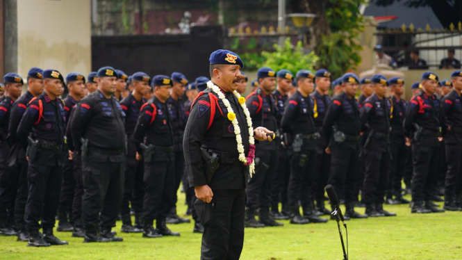 Pasukan Brimob Polda Jateng yang bertugas di Pilkada.