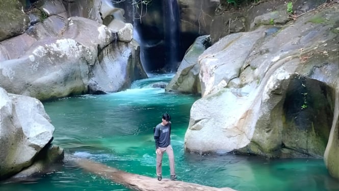 Telaga kecil di Air terjun Nyarai Sumatera Barat.