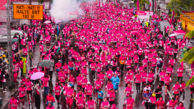 Ribuan pelari ikuti Megawati Run di Semarang.