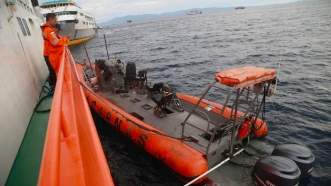 Speedboat Basarnas meledak, wartawan Metro TV hilang di Laut Tidore.