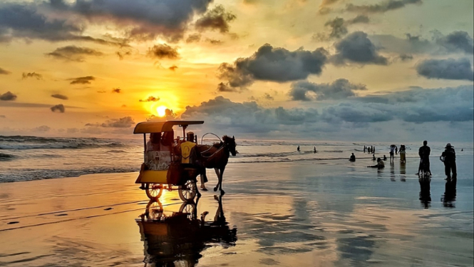 Pantai Parangtritis Bantul Yogyakarta.