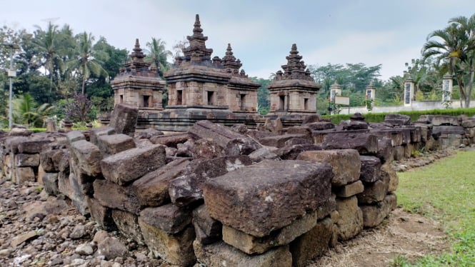 Candi Ngempon di Bergas Kabupaten Semarang.